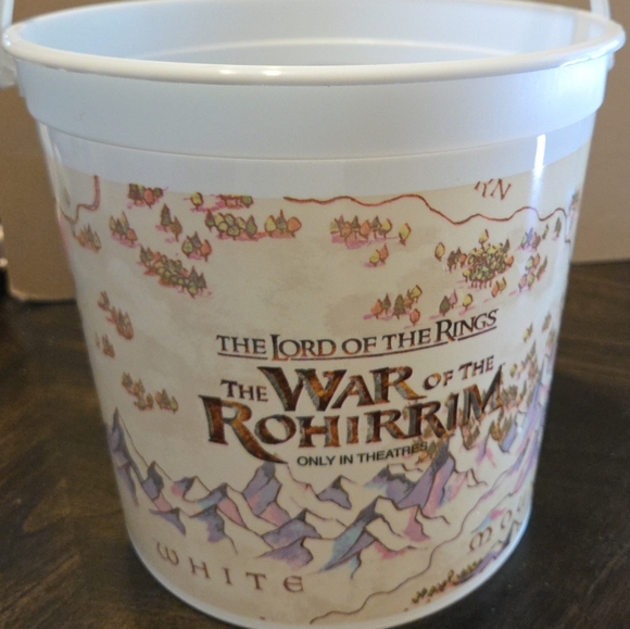 The Lord of the Rings Collectible White Bucket - Picture 1 of 6